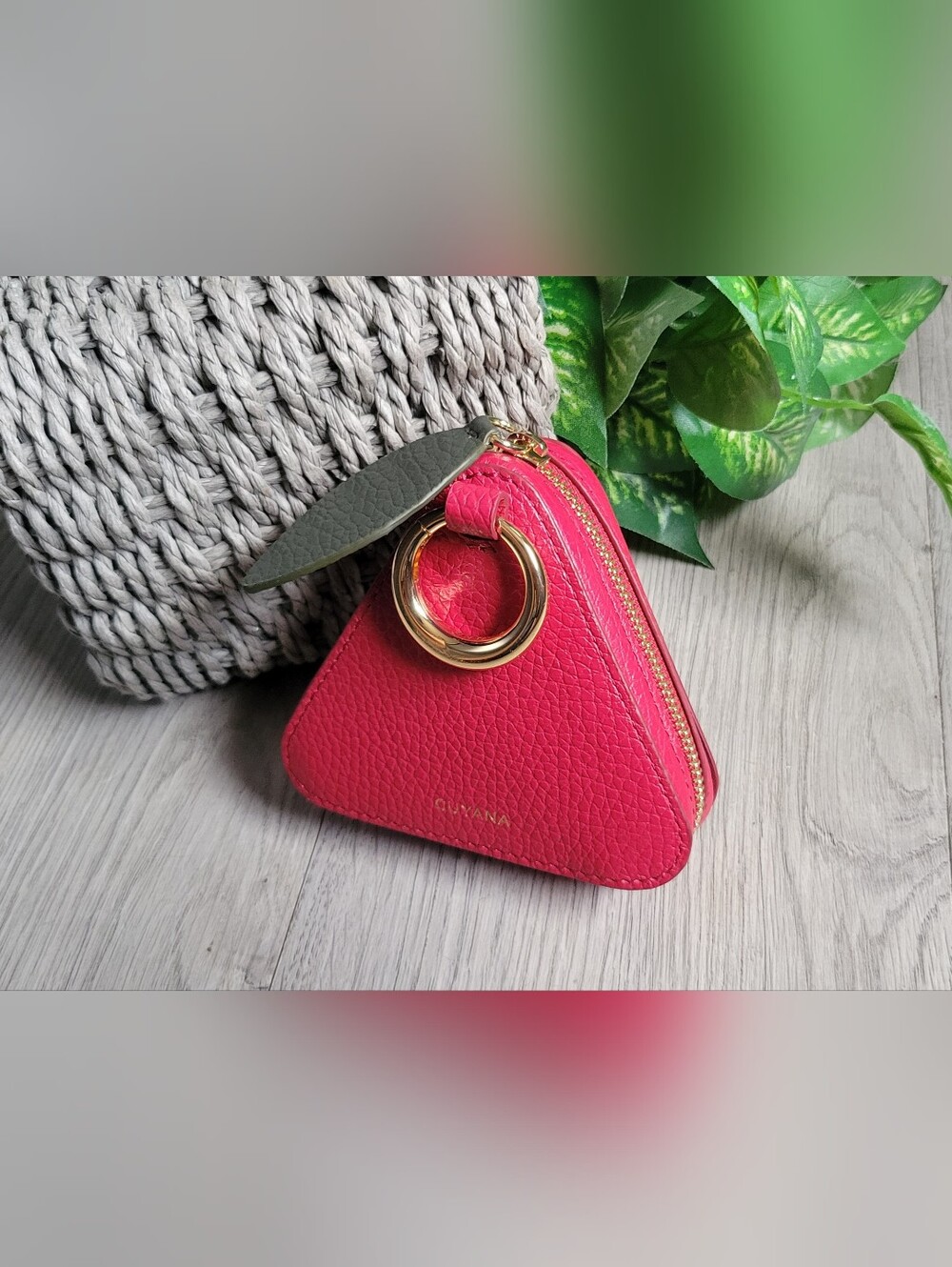 Cuyana Triangle Fruit Pouch Italian Leather Rare Raspberry & Gold Hinge, 4" x 4" - Picture 2 of 16